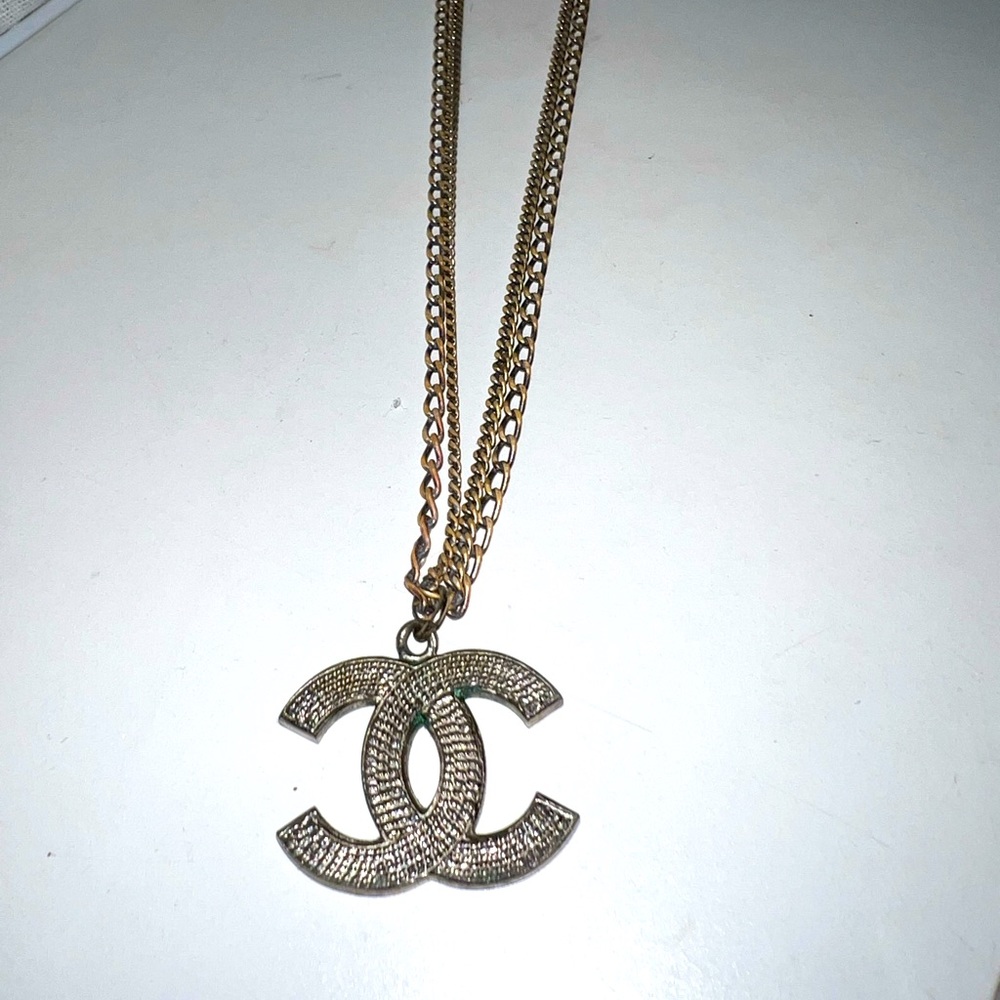 Chanel Silver Textured Double Link Chain Pendant Necklace